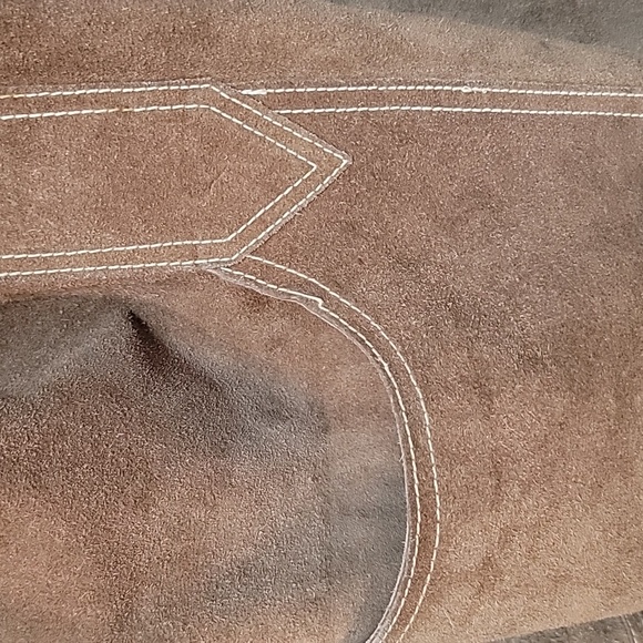 VTG | Bohemian Suede Jacket - Picture 9 of 16